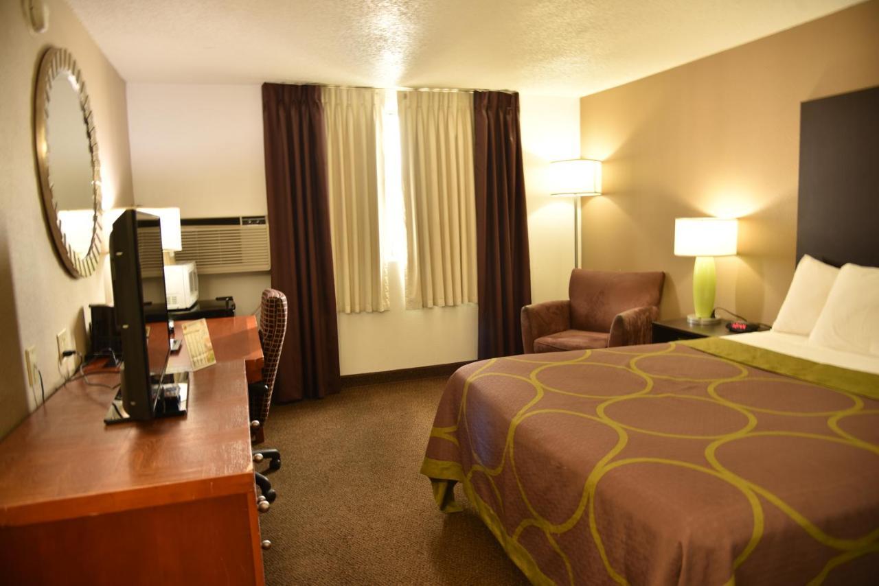 Super 8 By Wyndham Rapid City Rushmore Rd Dış mekan fotoğraf